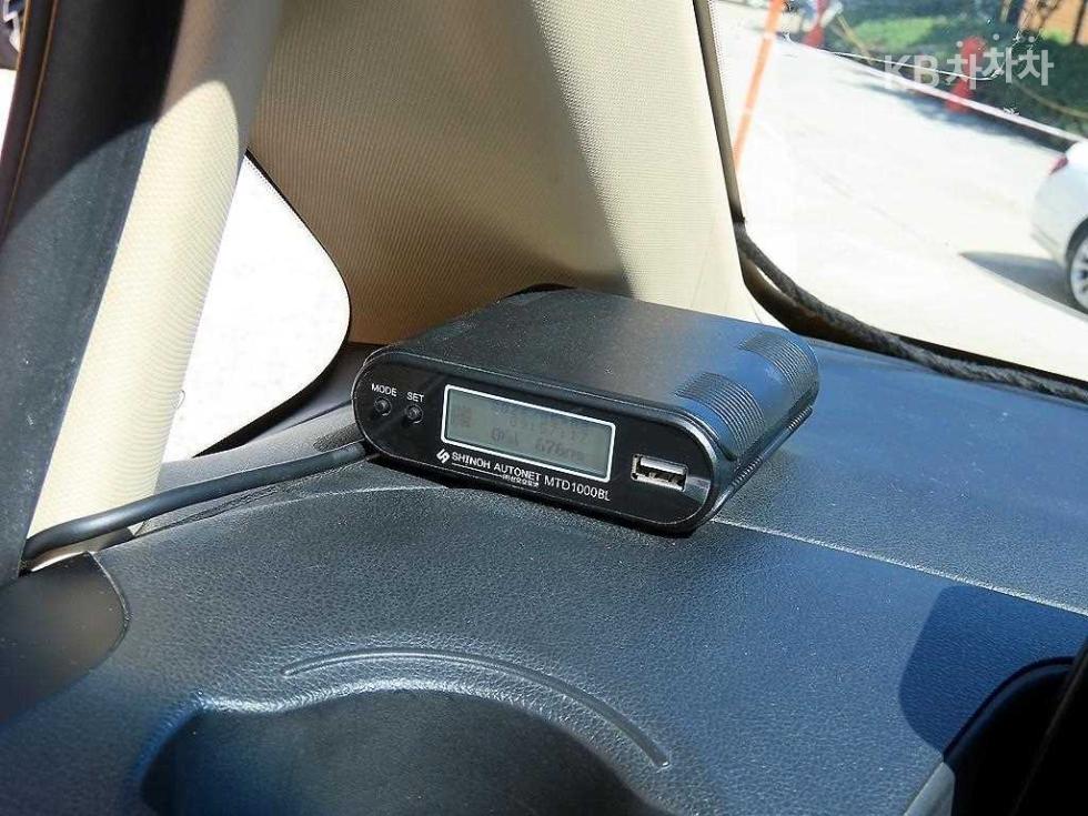 Hyundai Staria — miniaturë 17