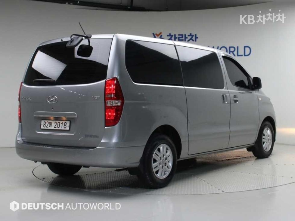 Hyundai Starex — miniaturë 2