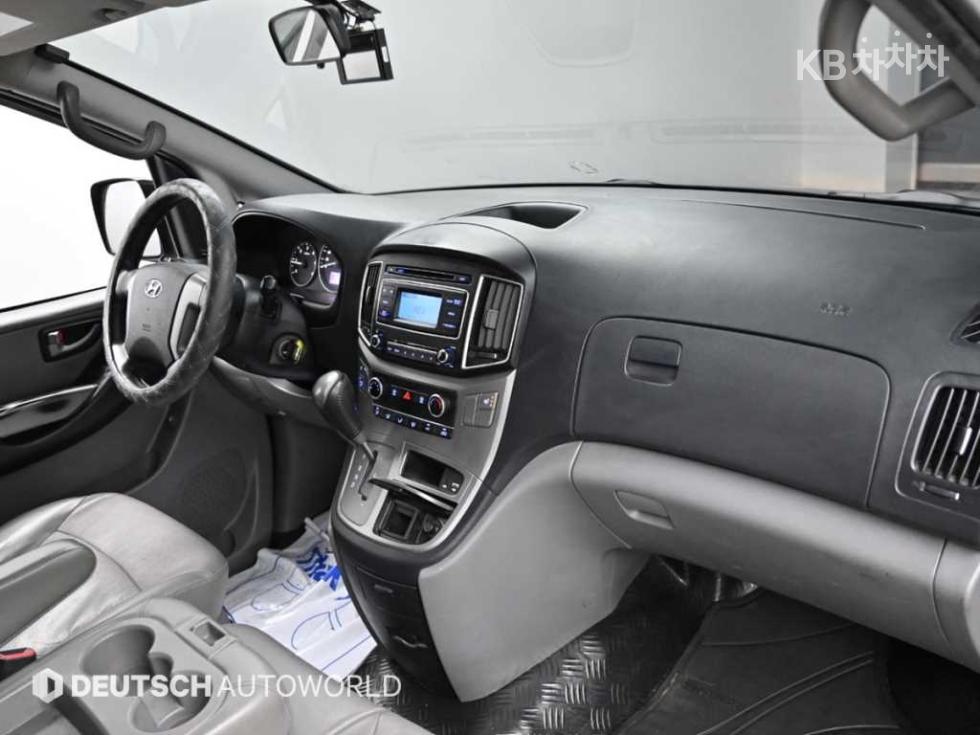 Hyundai Starex — miniaturë 7