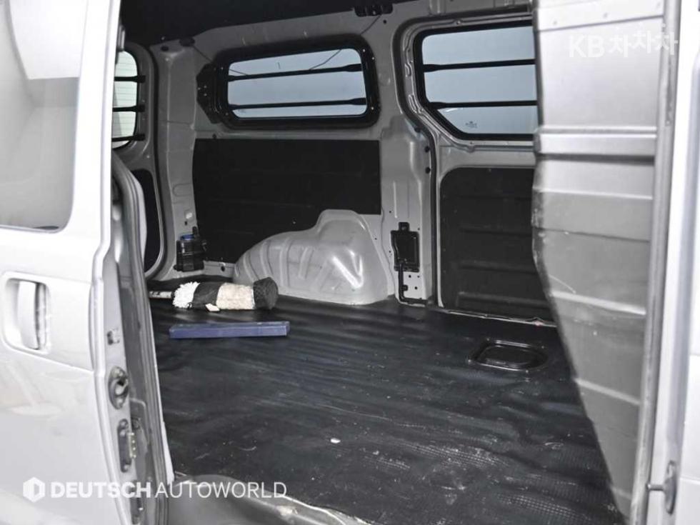 Hyundai Starex — miniaturë 12