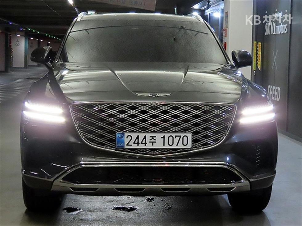 2024 Genesis GV80 photo