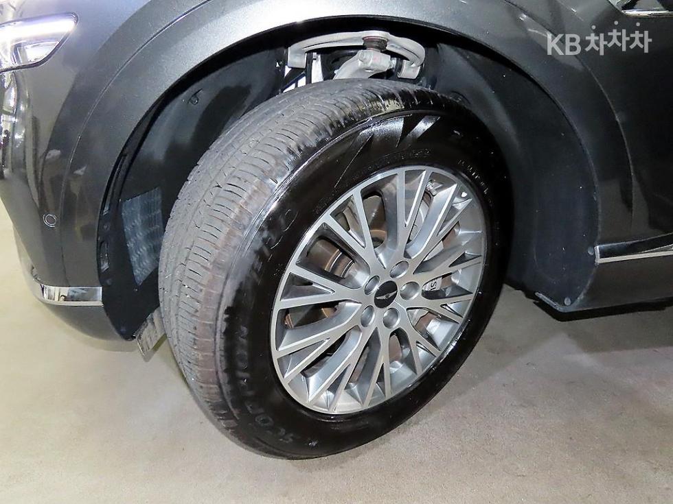 2024 Genesis GV80 photo