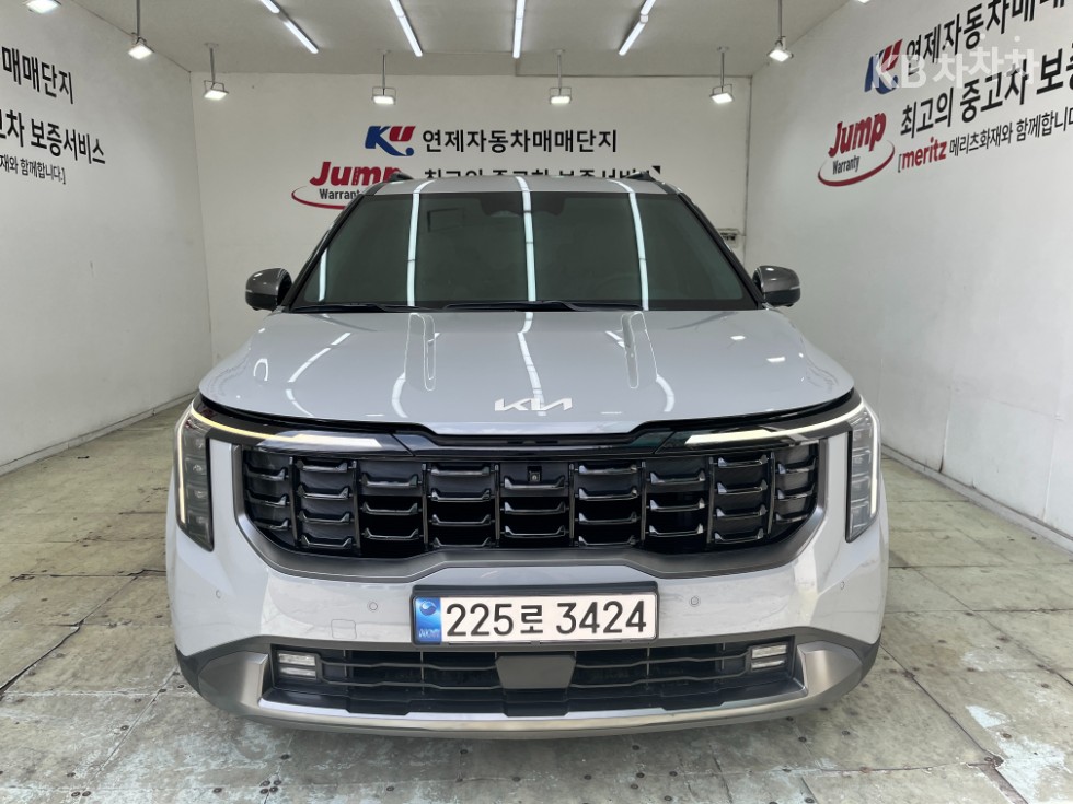 Kia Carnival — miniaturë 2