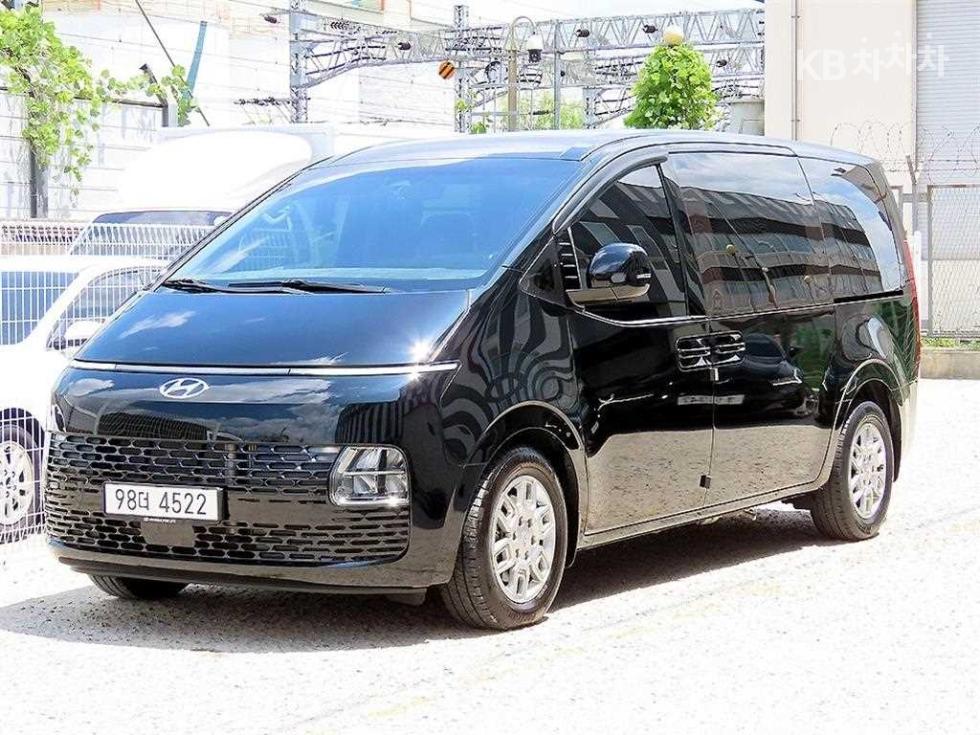 Hyundai Staria — miniaturë 2