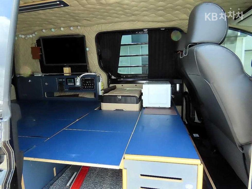Hyundai Staria — miniaturë 6
