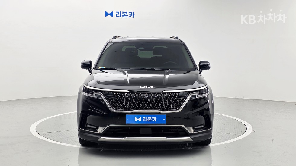 Kia Carnival — miniaturë 2