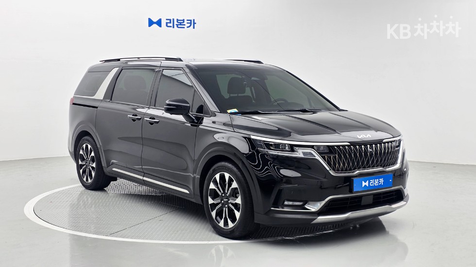 Kia Carnival — miniaturë 3