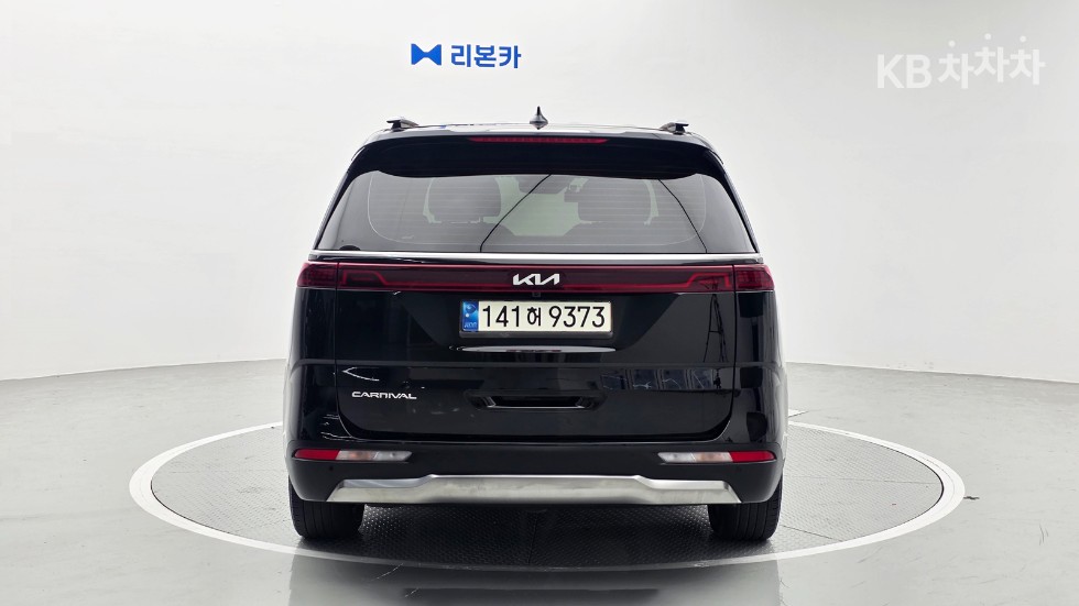 Kia Carnival — miniaturë 5