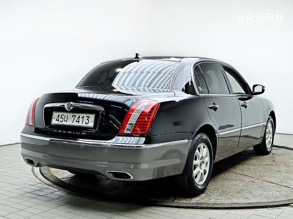 Kia Opirus — miniaturë 4