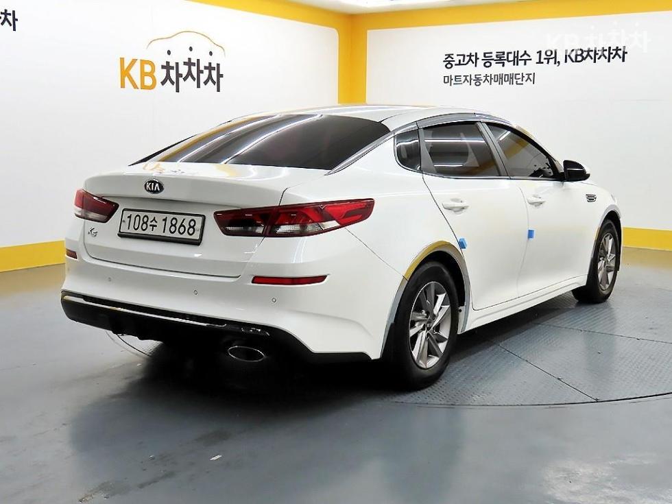 Kia K5 — miniaturë 4