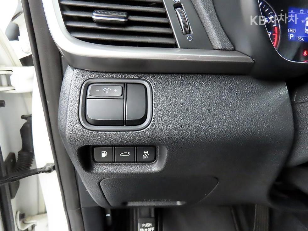 Kia K5 — miniaturë 13