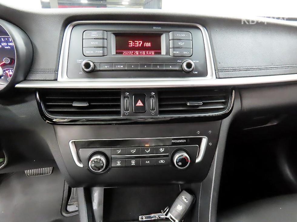 Kia K5 — miniaturë 14