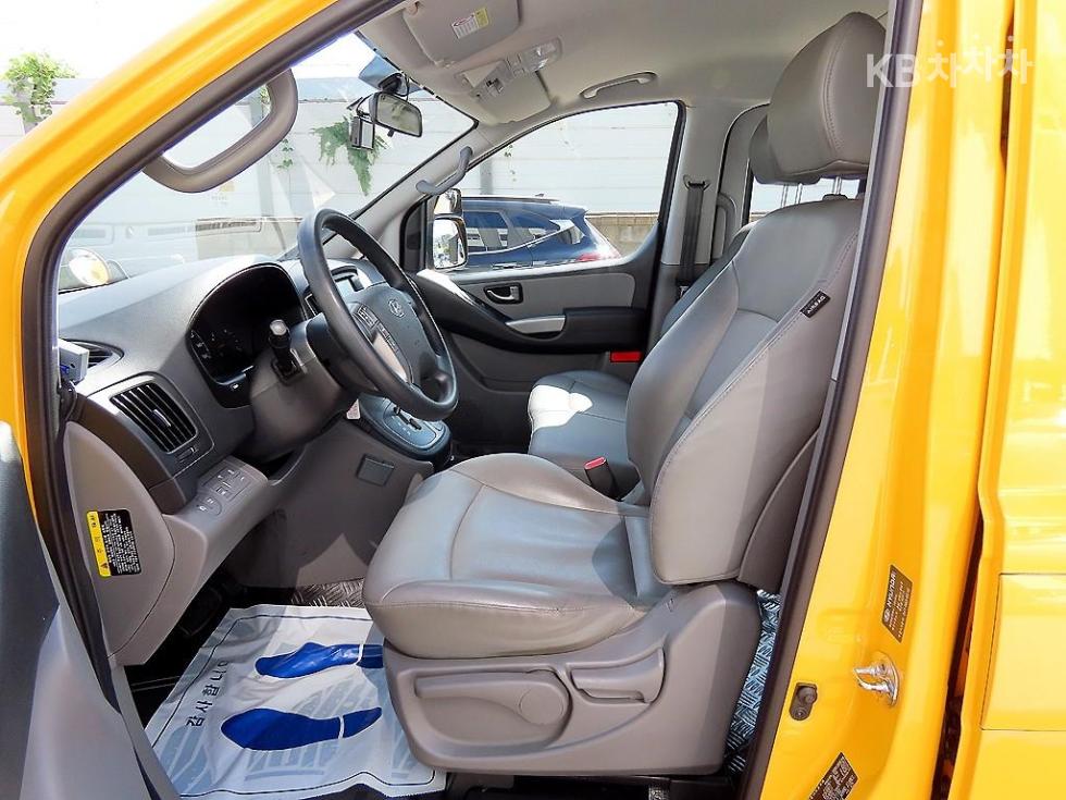 Hyundai Starex — miniaturë 5