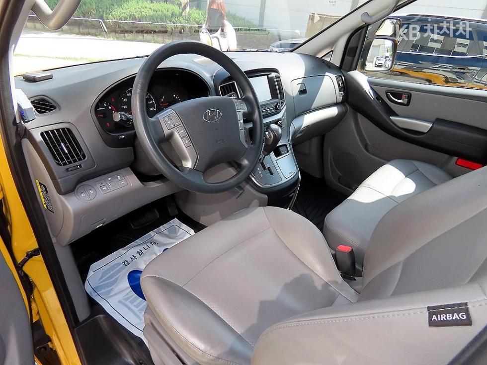 Hyundai Starex — miniaturë 7