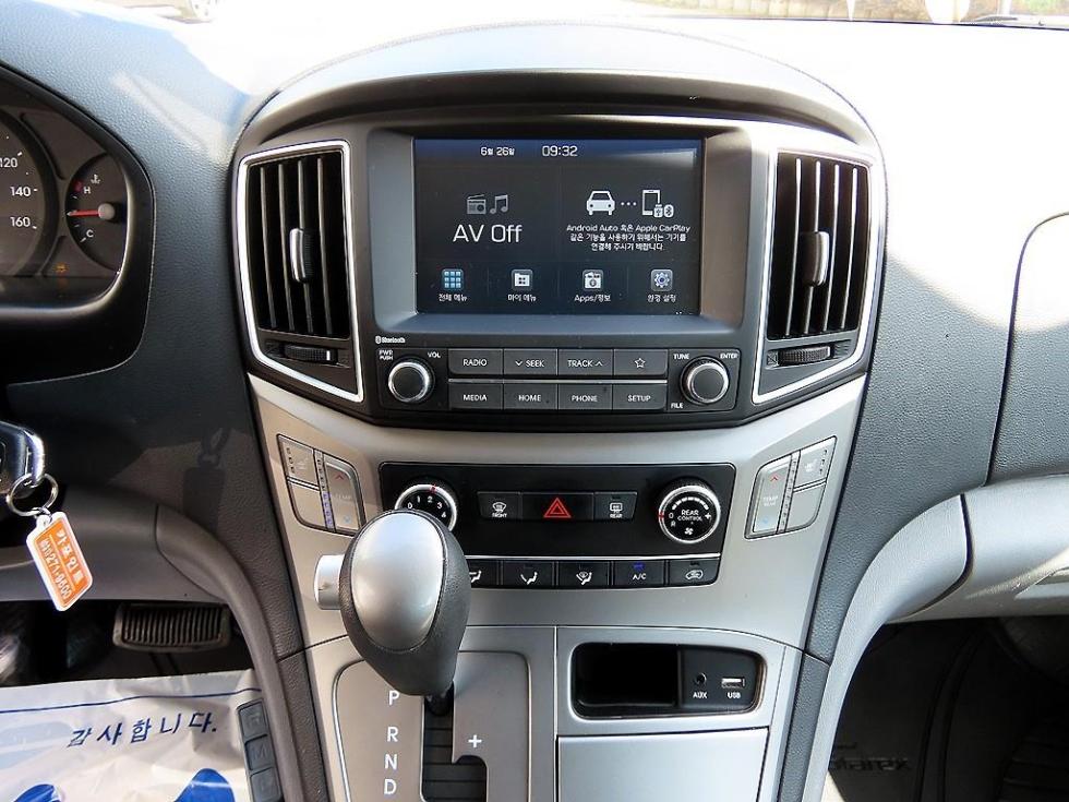 Hyundai Starex — miniaturë 13