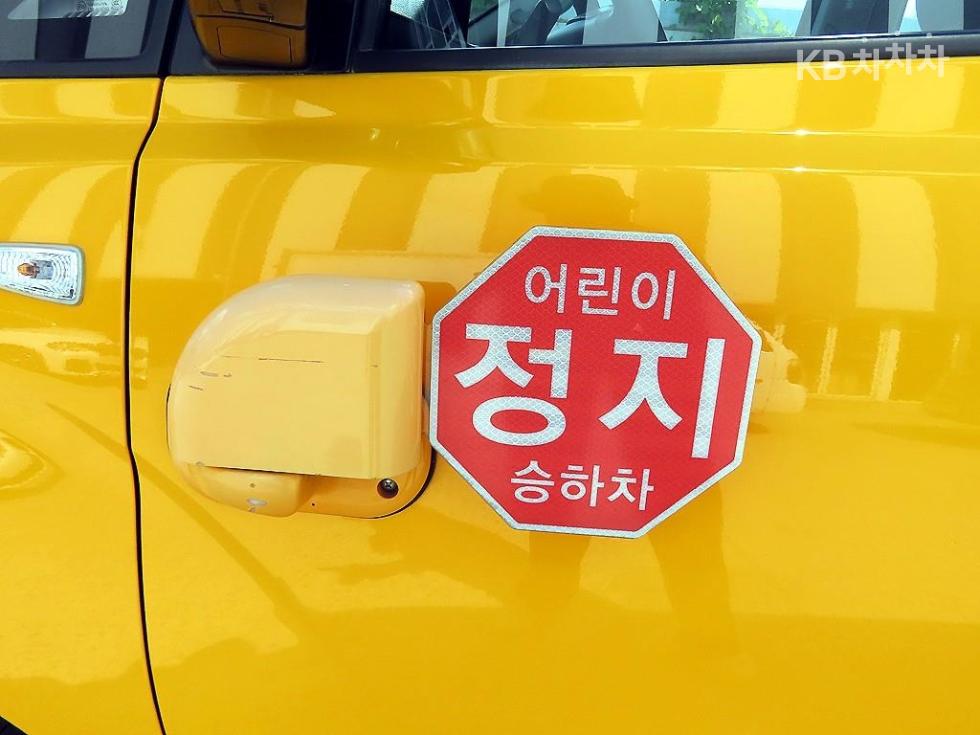 Hyundai Starex — miniaturë 18