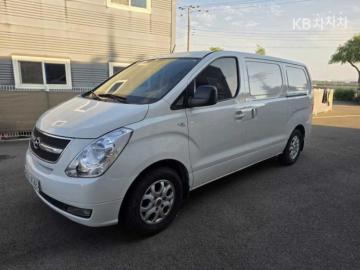 Hyundai Starex 3인승 LPi 밴 CVX — foto 1