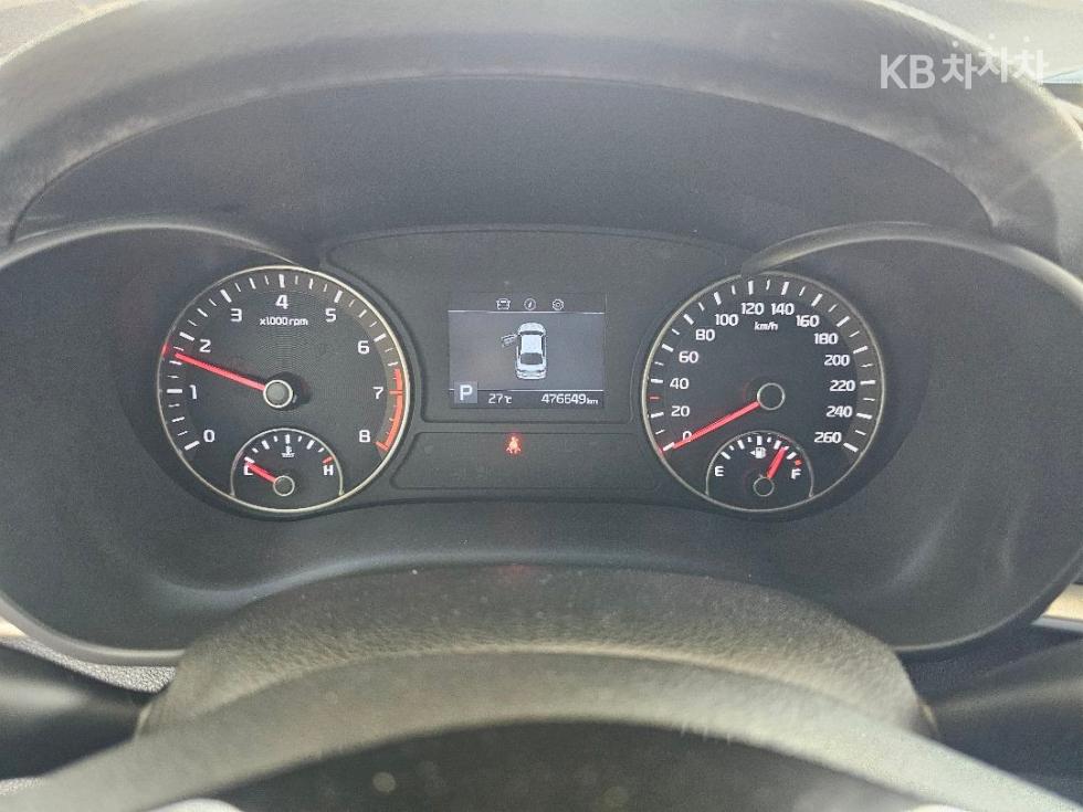 Kia K5 — miniaturë 5