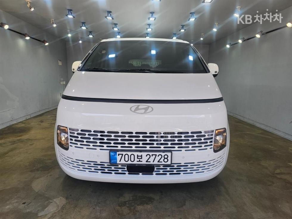 Hyundai Staria — miniaturë 2