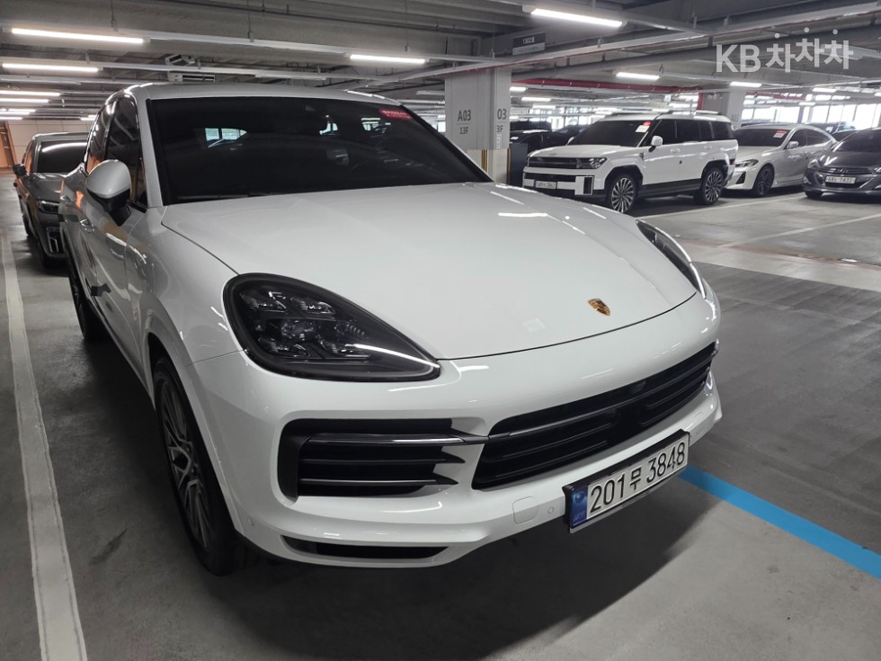 Porsche Cayenne — miniaturë 2