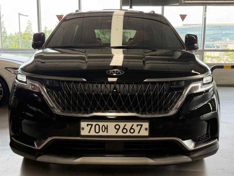 Kia Carnival — miniaturë 2