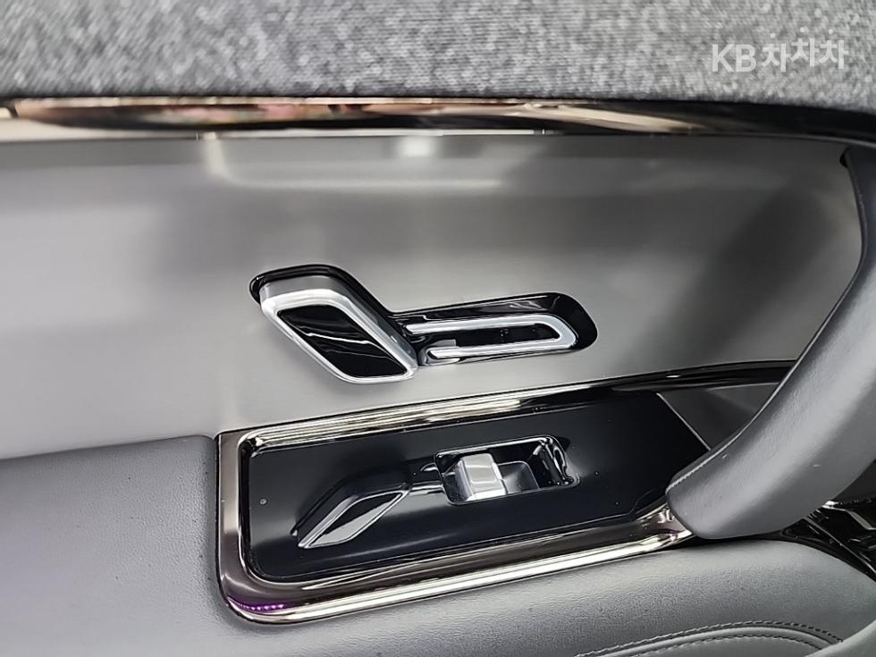 Land Rover Range Rover Sport — miniaturë 14