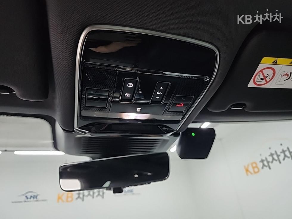 Land Rover Range Rover Sport — miniaturë 18
