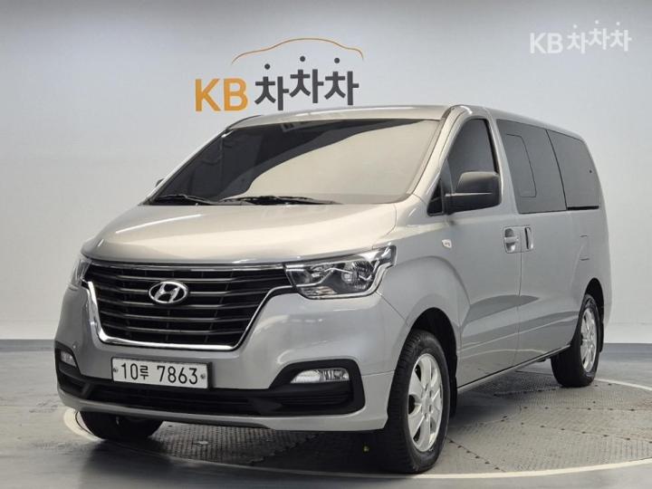 Hyundai Starex 어반 9인승 4WD — foto 1