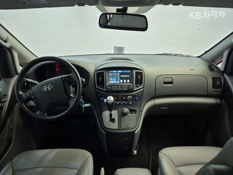 Hyundai Starex — miniaturë 7