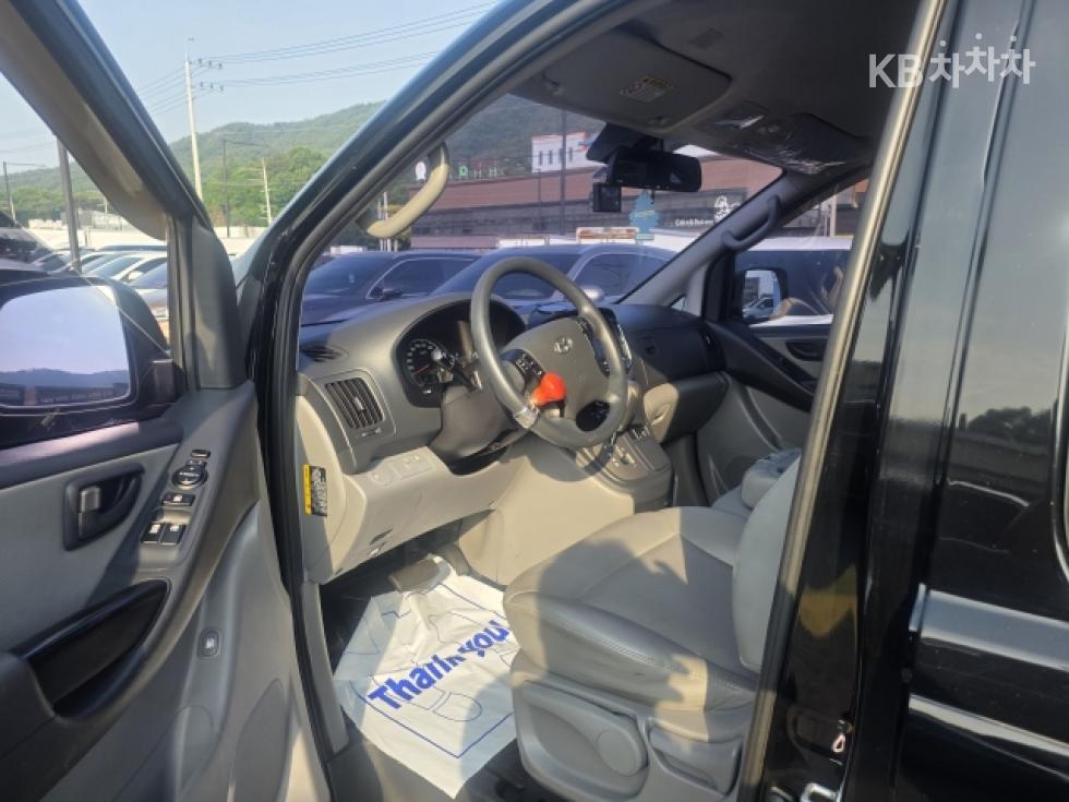Hyundai Starex — miniaturë 7