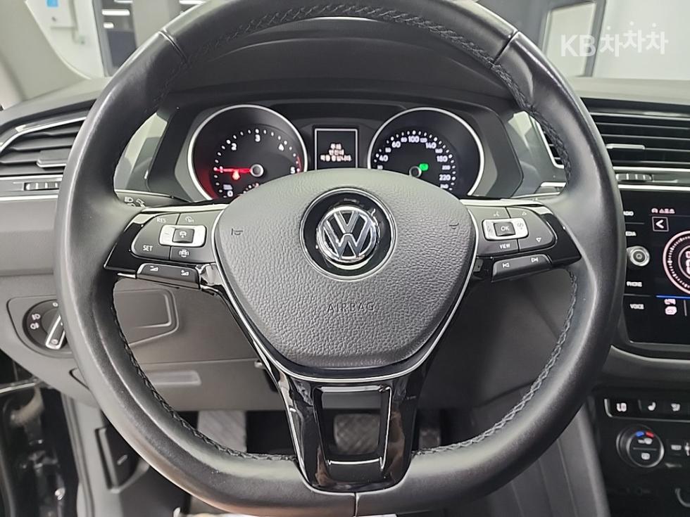 2020 Volkswagen Used Car photo