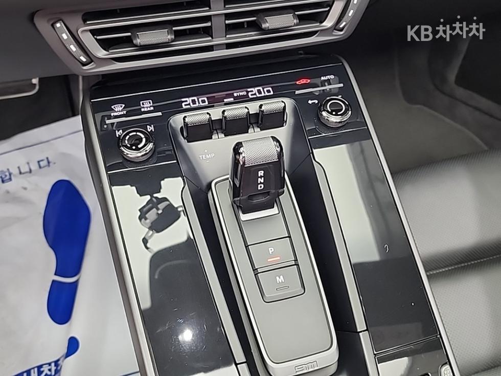 Porsche 911 — miniaturë 8