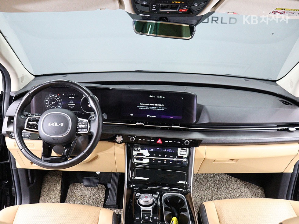 Kia Carnival — miniaturë 14