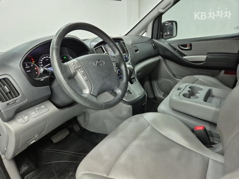 Hyundai Starex — miniaturë 7