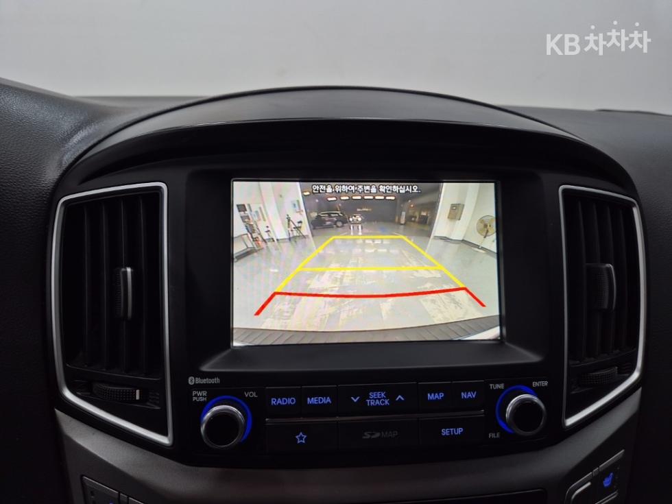 Hyundai Starex — miniaturë 13