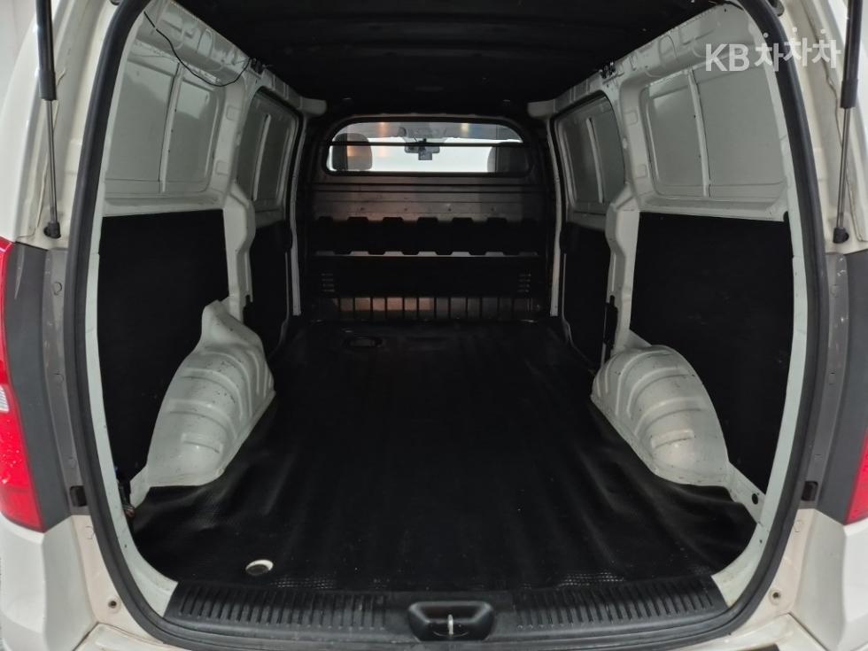 Hyundai Starex — miniaturë 17