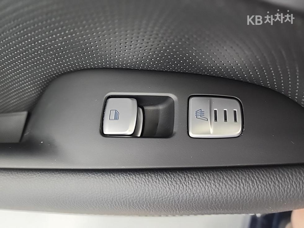 Genesis G70 — miniaturë 15