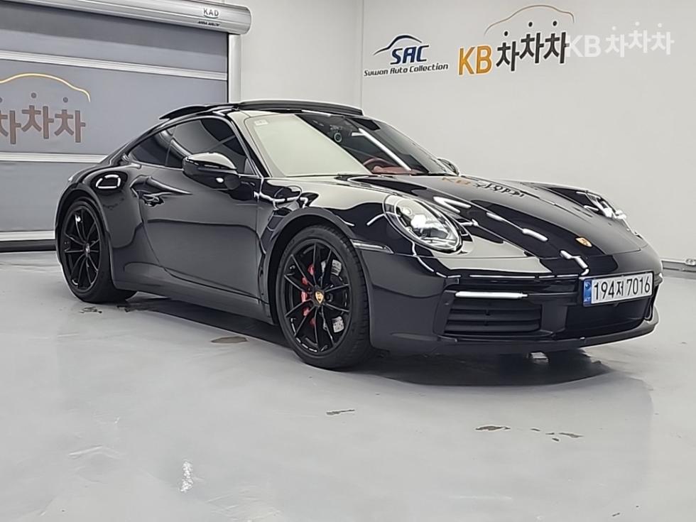 2020 Porsche 911 photo