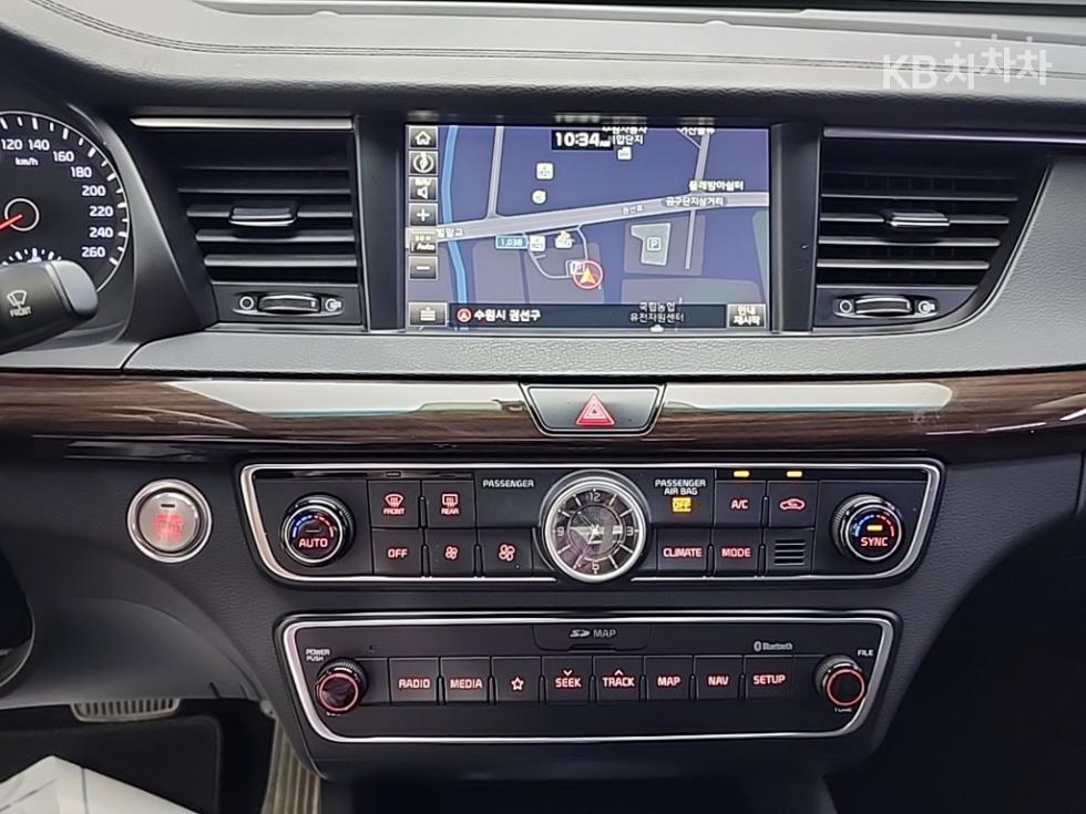Kia K7 — miniaturë 10