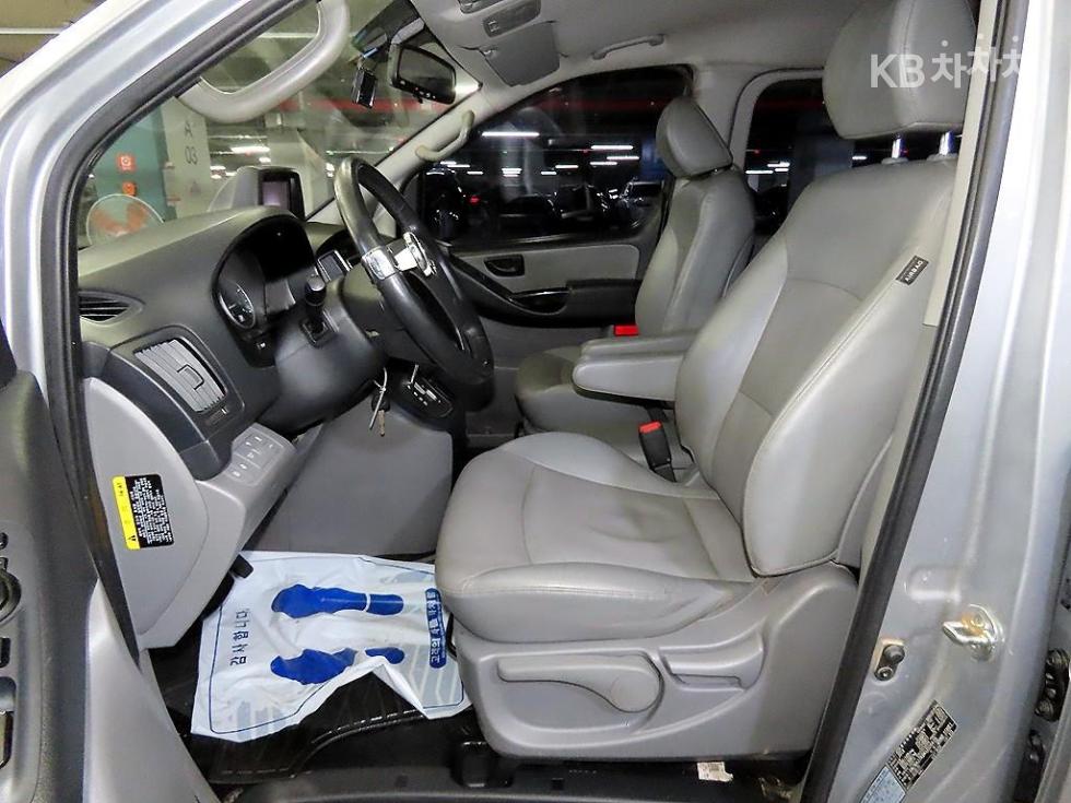 Hyundai Starex — miniaturë 6