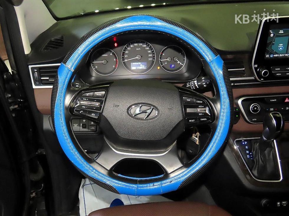 Hyundai Starex — miniaturë 9