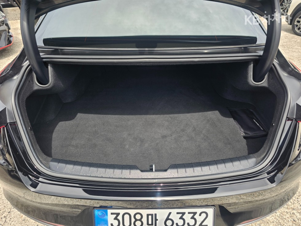 Kia K8 — miniaturë 8