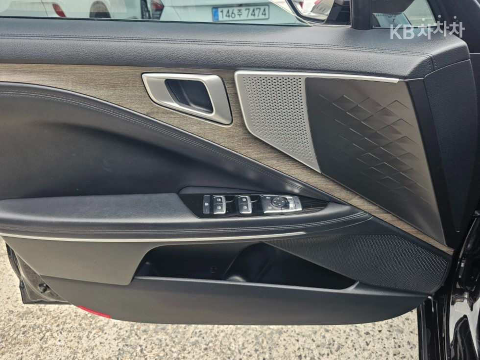 Kia K8 — miniaturë 19