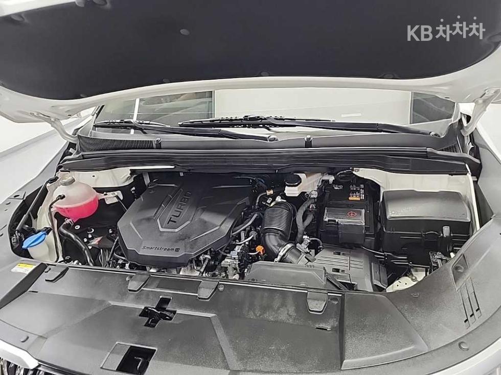 Kia Carnival — miniaturë 5