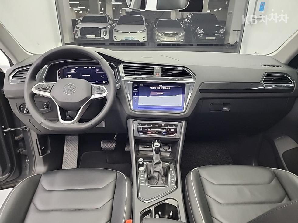 2022 Volkswagen Used Car photo