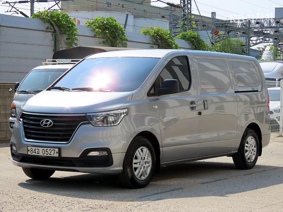 Hyundai Starex — miniaturë 2