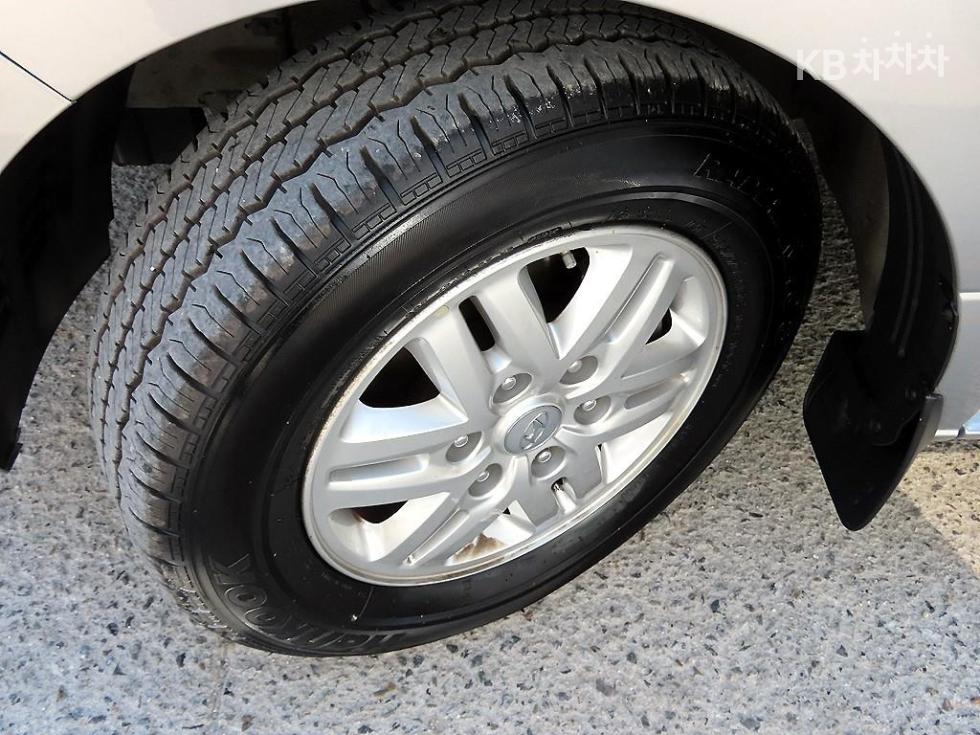 Hyundai Starex — miniaturë 19