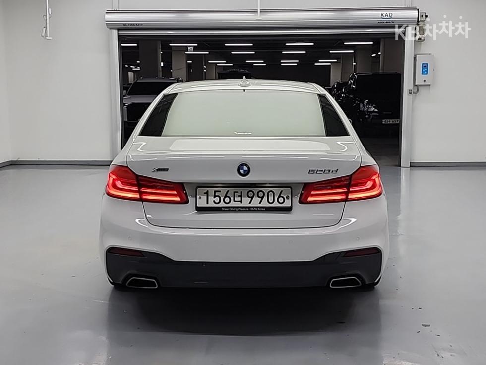 BMW 5er — miniaturë 3