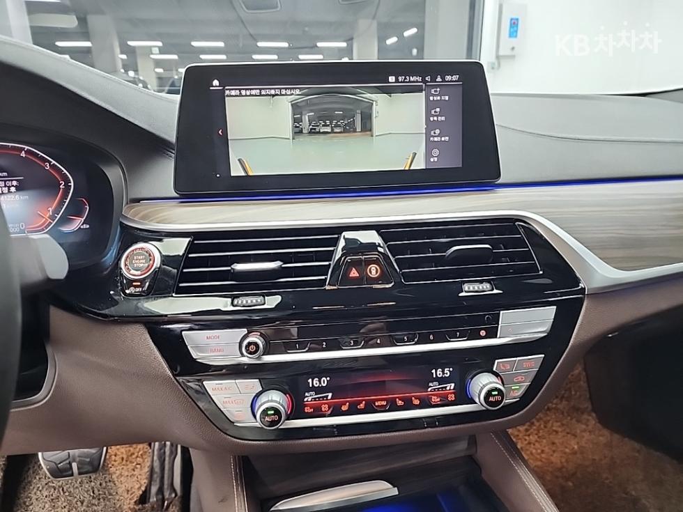 BMW 5er — miniaturë 10