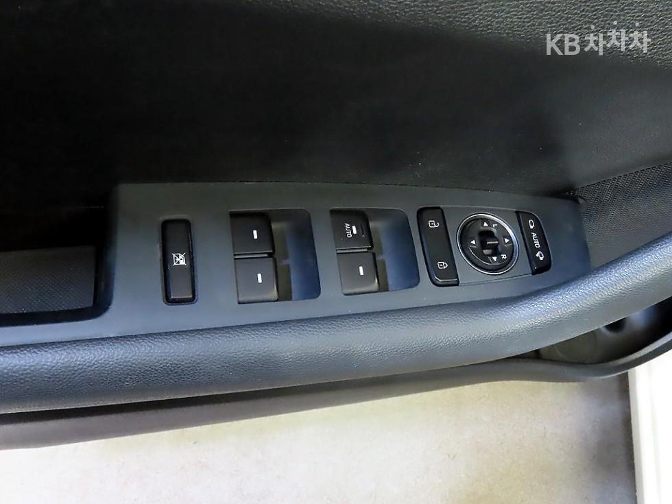 Hyundai Sonata — miniaturë 16